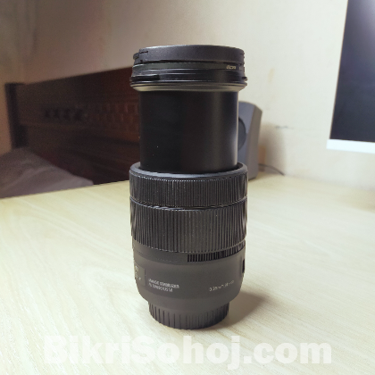 Canon 77D body with 18 135mm usm lens